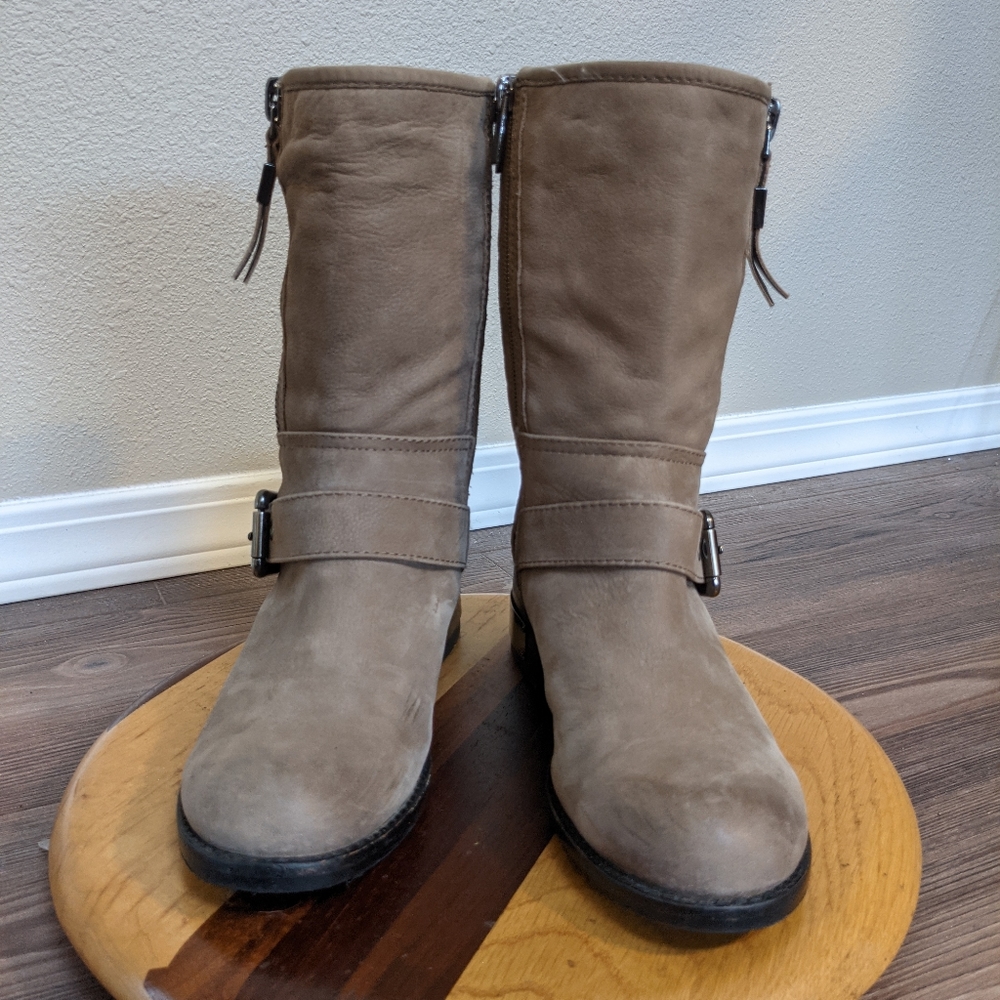 Vince Camuto Winchelle Motoboots Tan Suede size 6 1/2